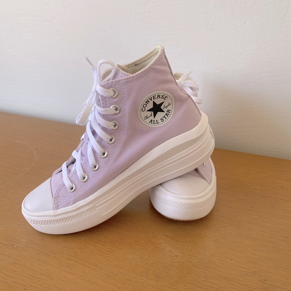 Converse | Chuck Taylor All Star Move Platform. Women’s High Top sz 8